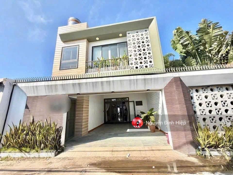 Bán villa 226m2 thổ cư cạnh biển đường nguyễn khuyến, phường thanh hải, kế ocean dunes