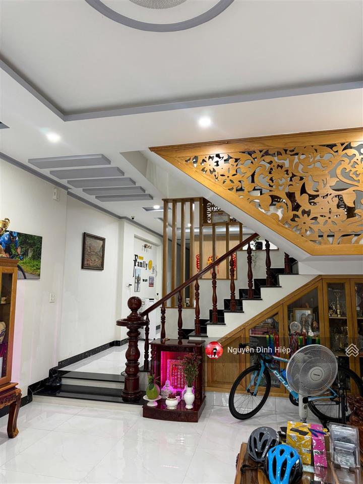 Bán nhà đẹp 1 trệt 1 lầu 100m đường hoàng minh giám, xuân an