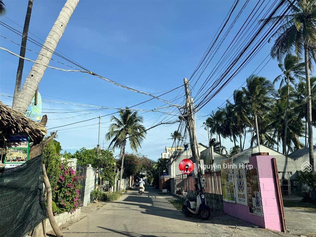 Bán 980m2 thổ cư mặt biển khu phố tây hoà bình, mũi né liền kể sun group