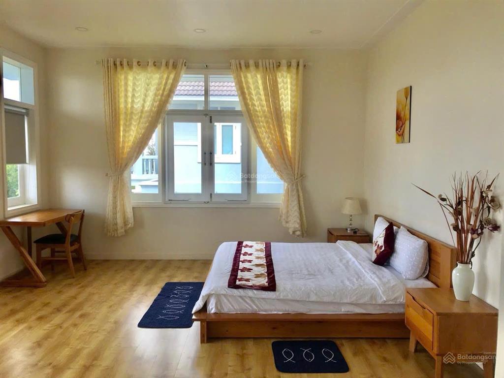 Bán biệt thự sea links mũi né view biển dãy s view biển gần hotel sân golf