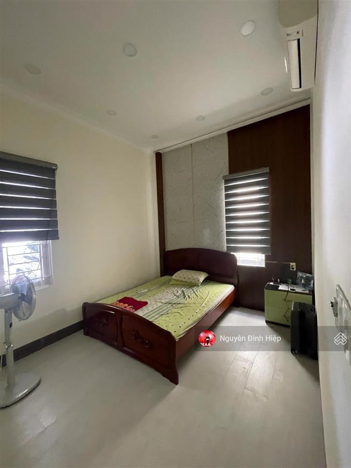 Bán biệt thự 367m2 hoàng văn thái, phú thủy đối diện công viên, sông