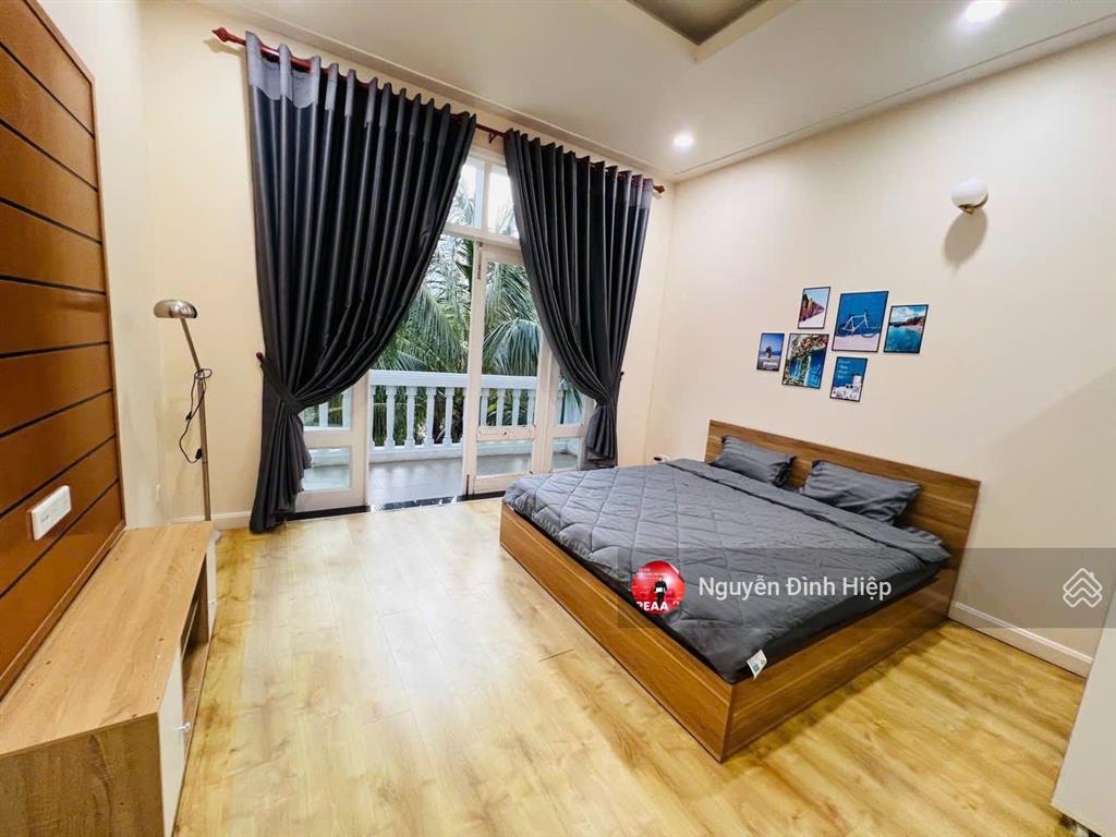 Bán biệt thự sea links mũi né dãy r view biển kế lâu đài rượu vang, sân golf