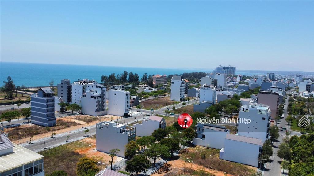 Bán hotel nghỉ dưỡng 102m ocean dunes phan thiết 17 phòng đang kinh doanh, có thang máy