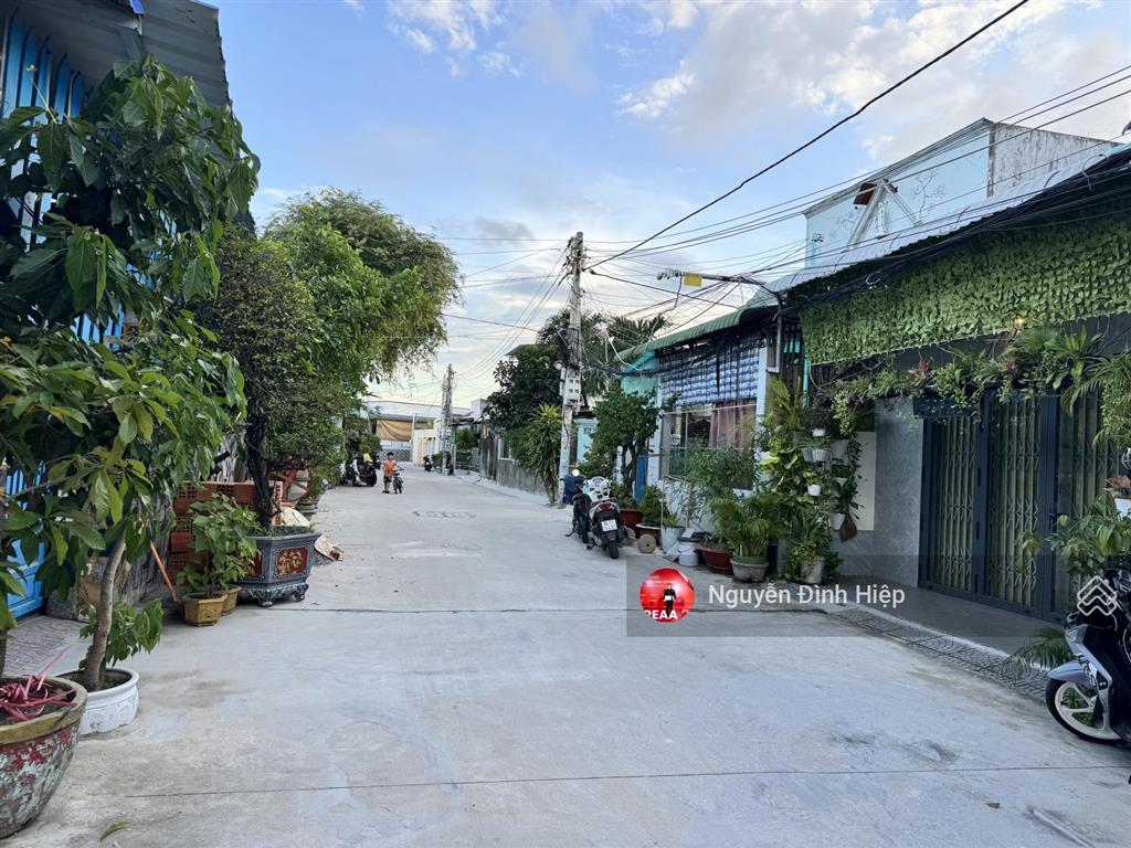 Bán homestay 166m2 nguyễn khuyến, thanh hải cách biển 50m, ngang 11,6m