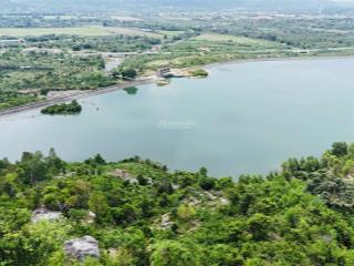 Bán đất 18.000m2 ngay mặt hồ, cách biển nha trang 25p, làm nhà vườn, homestay giá 305k/m2