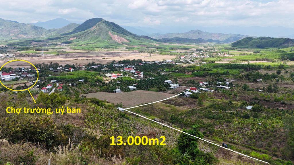 bán 1,3 hecta đất view đẹp đường oto gần chợ trường, cách Nha Trang 30p giá rẻ