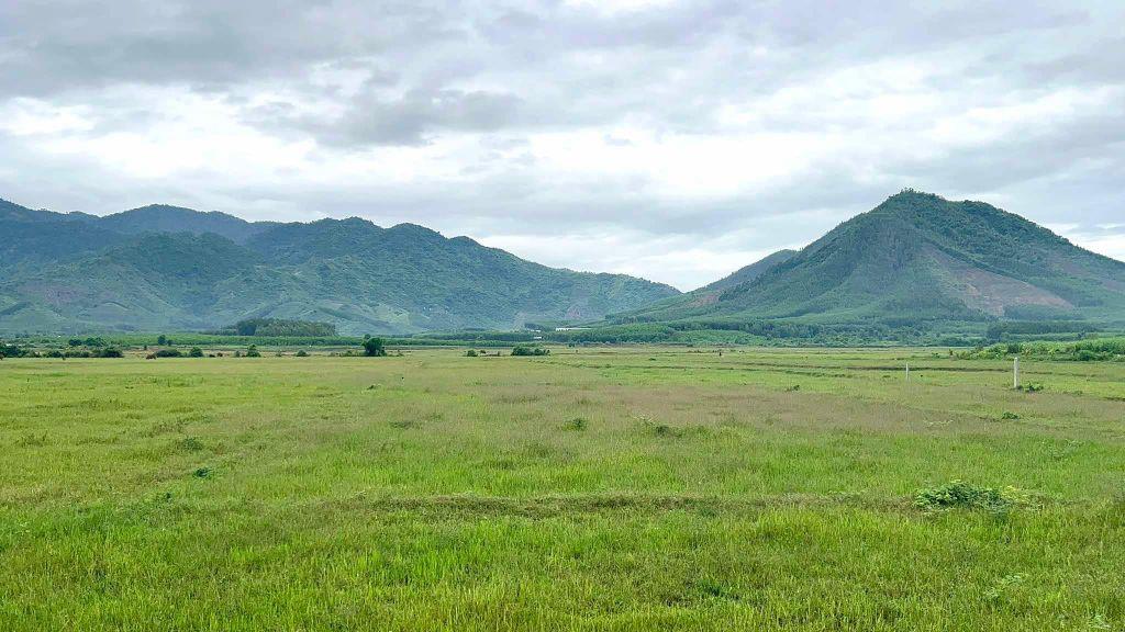 bán 2.000m2 đất view đẹp làm nhà vườn gần chợ trường Diên Tân giá 750k/m2