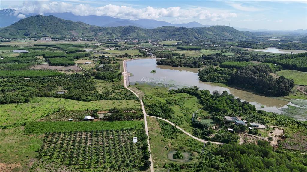 Bán đất view đẹp thoáng mát đường ô tô 4.700m làm nhà vườn, homestay, diên khánh, khánh hoà