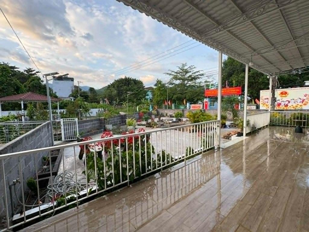 bán nhà vườn 550m2 gần quán Bến Lội, chân đèo đi Đà Lạt, Khánh Vĩnh, Khánh Hòa