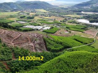 bán 1,4 hecta view Hò gần chợ, trường giá rẻ, cách Nha Trang chỉ 30p LH 0788.558.552