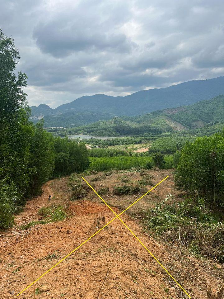 bán 1,4 hecta view Hò gần chợ, trường giá rẻ, cách Nha Trang chỉ 30p LH 0788.558.552