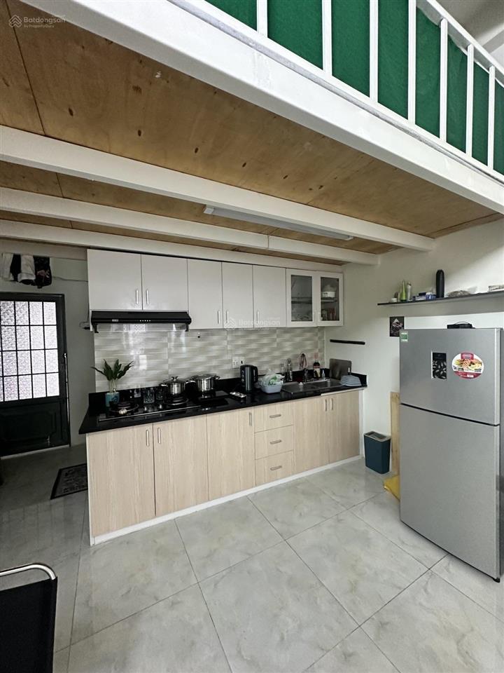 Chdv 30tr/tháng  2 mặt hẻm xe hơi  nguyễn ngọc nhựt  80m2(4x20)  3tầng btct  kế chợ tân hương