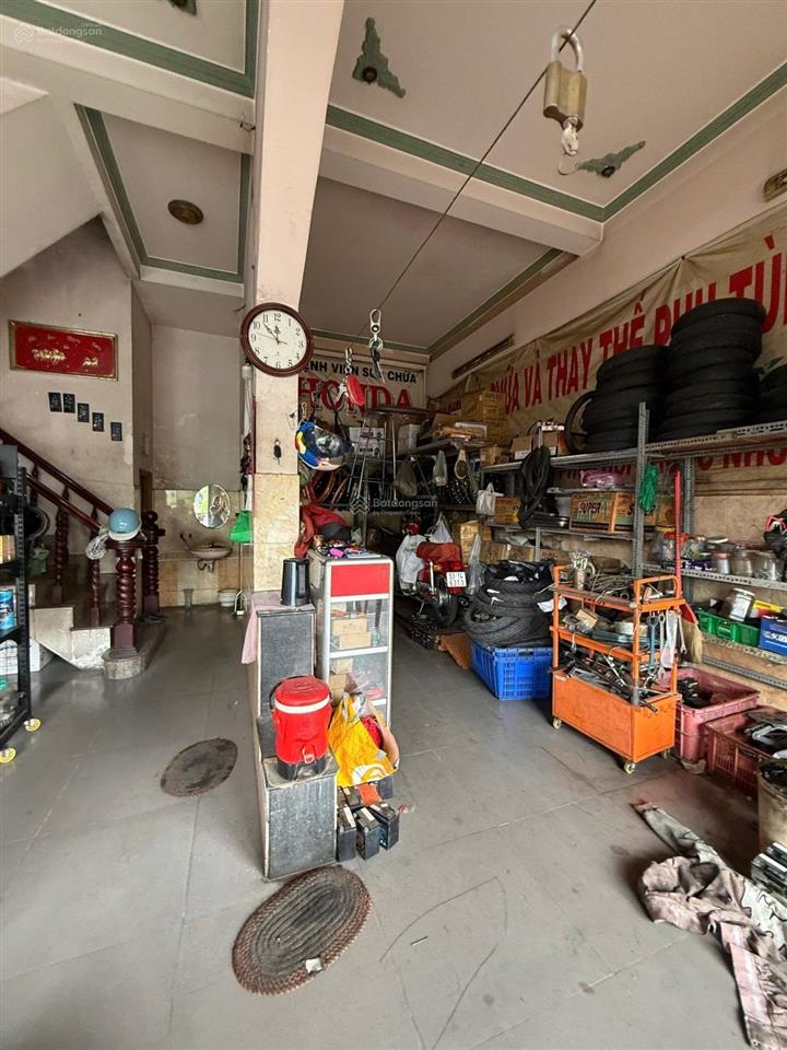 Mt trường chinh  60m  6,9x7,4  hết lộ giới  4 tầng btct  4pn  cho thuê 30tr  ngay metro