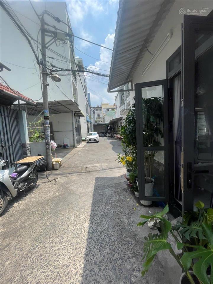 83m2 (4x20) nở hậu 4,9m hxh nguyễn suý  chợ tân hương  2 tầng btct  3pn  tiện sơn sửa
