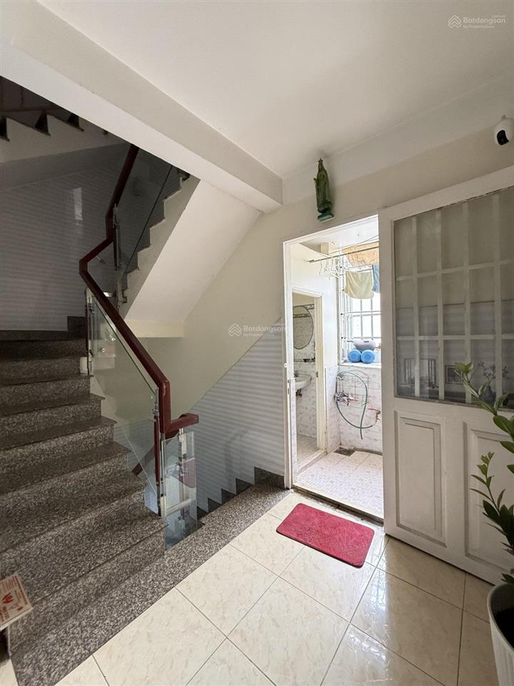 Nhà ngon 4 tầng  70m2(4,,1x17) nở hậu  5pn  ngay gò dầu  aeonmall tp  chủ gấp bán