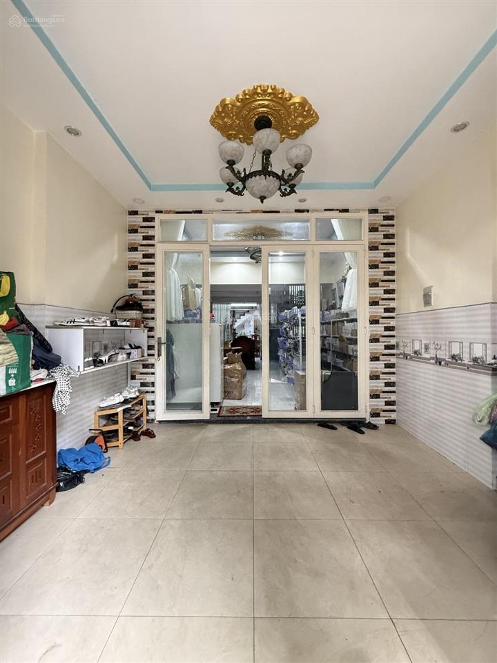 Nhà ngon 4 tầng  70m2(4,,1x17) nở hậu  5pn  ngay gò dầu  aeonmall tp  chủ gấp bán