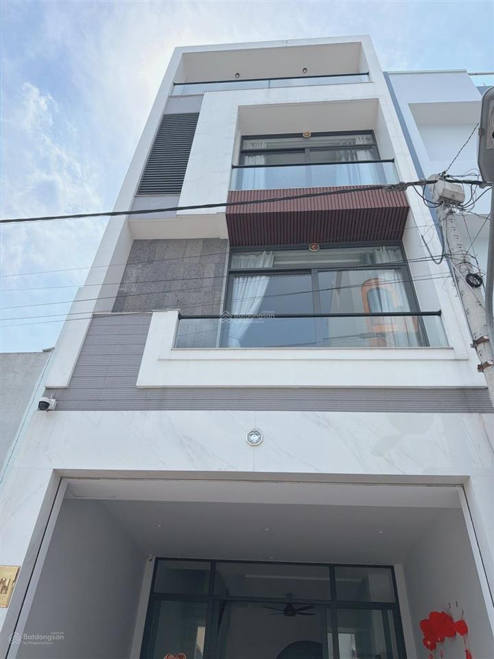Hxh 6m  hương lộ 80  bình tân  53m2 (4,7x12)  4 tầng btct  3pn 3wc full nội thất chủ xây ở