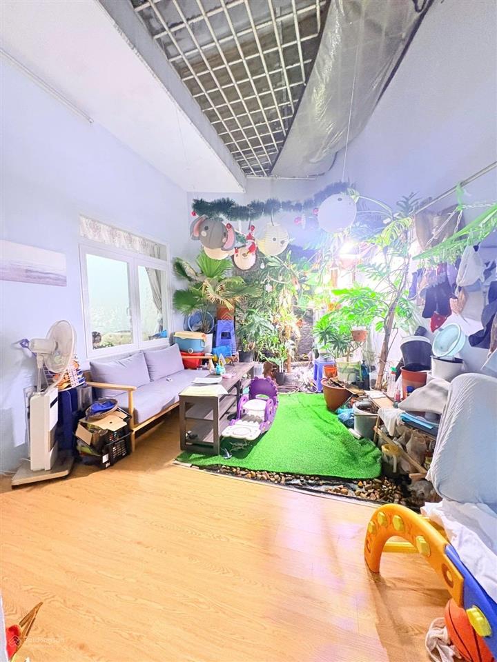 Hxh 6m  tân sơn nhì  86m2  4 tầng btct  5pn  nhà đẹp khu phân lô vào ở ngay  chủ bán gấp