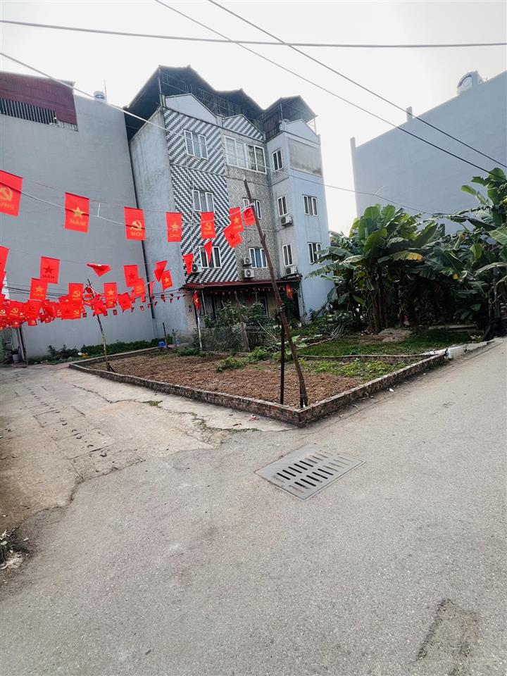 Duy nhất lô đất 2 mặt thoáng ô tô đỗ cửa tại tổ 15 giá 2 tỷ 850 triệu