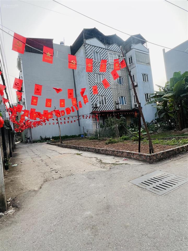 Duy nhất lô đất 2 mặt thoáng ô tô đỗ cửa tại tổ 15 giá 2 tỷ 850 triệu