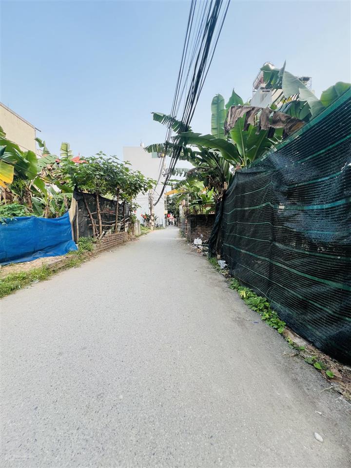 Duy nhất lô đất 2 mặt thoáng ô tô đỗ cửa tại tổ 15 giá 2 tỷ 850 triệu