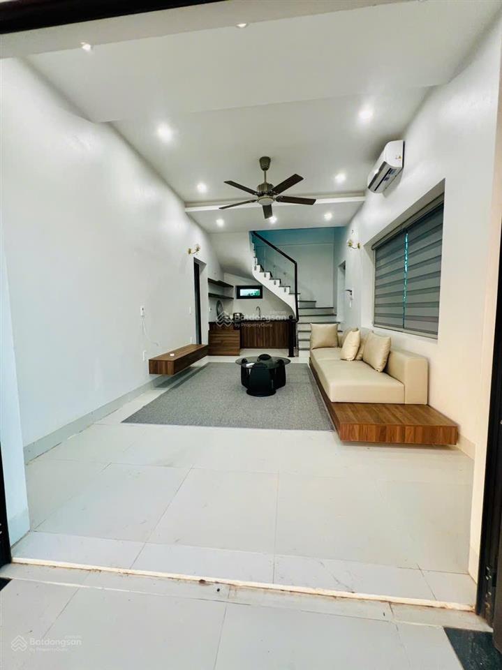 Bán gấp biệt thự nghỉ dưỡng 800m2 chỉ có vài tỷ tại nhuận trạch hoà bình