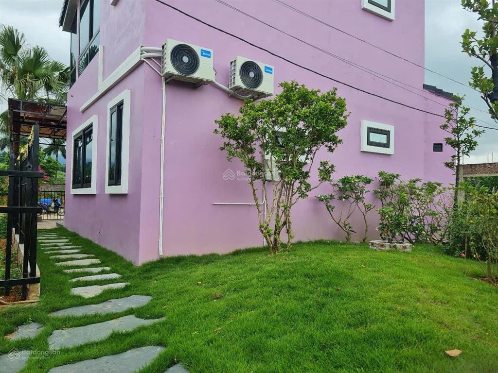 Bán gấp biệt thự nghỉ dưỡng 800m2 chỉ có vài tỷ tại nhuận trạch hoà bình