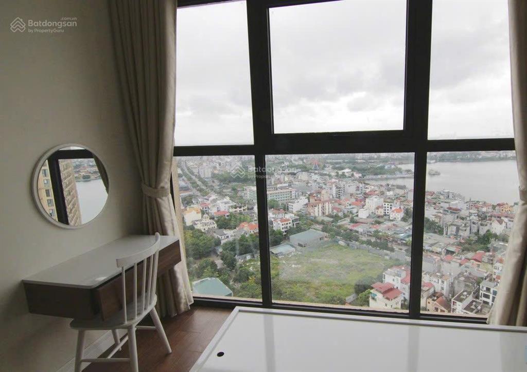 Bán căn hộ view hồ tây đẹp  tầng cao tại d el dorado ii