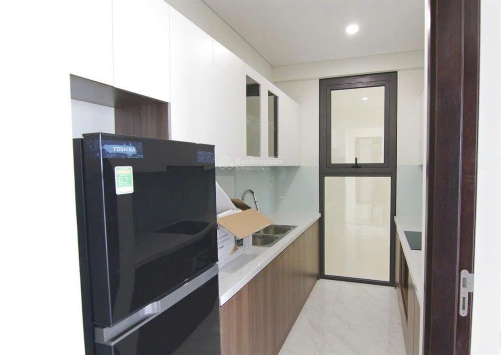 Bán căn hộ view hồ tây đẹp  tầng cao tại d el dorado ii