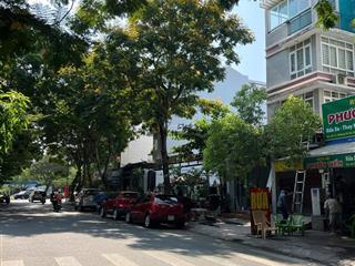 Cho thuê biệt thự mặt tiền đường lớnkdc tân quy đông p.tân phong quận7