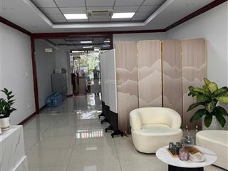 Cho thuê nhà hầm 4 lầu có thang máy mặt tiền đường d4 himlam p.tân hưng quận 7
