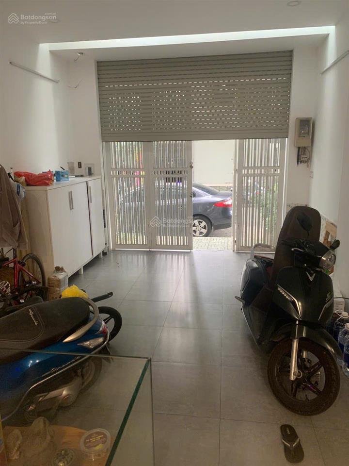 Cho thuê nhà 3 lầu mới đẹp y hình kdc an phú hưng p. tân phong quận 7