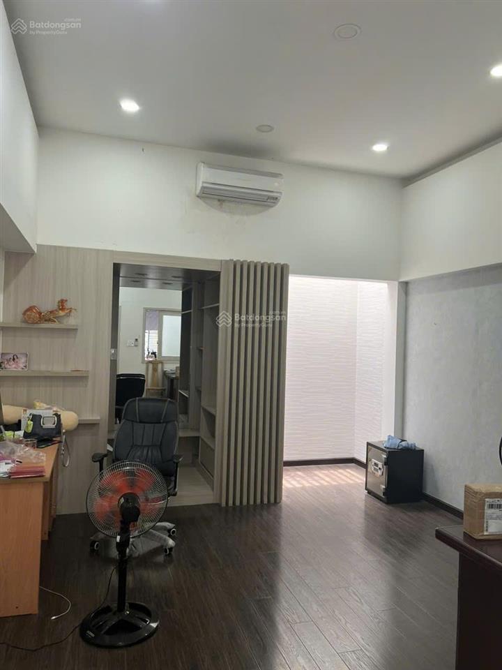 Cho thuê nhà trệt lầu 8x15 kdc tân quy đông p. tân phong quận 7