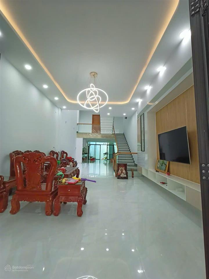 Cho thuê nhà 5x28 hẻm 3 lầu, hẻm xe hơi nguyễn thị thập, p. bình thuận, quận 7
