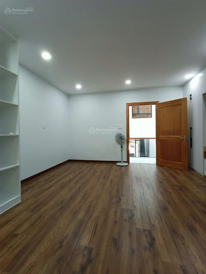 Cho thuê nhà 5x28 hẻm 3 lầu, hẻm xe hơi nguyễn thị thập, p. bình thuận, quận 7