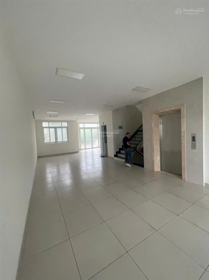 Cho thuê biệt thự kdc himlam p. tân hưng quận 7 7,5x20m hầm trệt 3 lầu giá 55tr/tháng