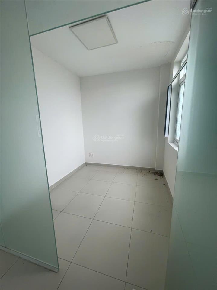 Cho thuê biệt thự kdc himlam p. tân hưng quận 7 7,5x20m hầm trệt 3 lầu giá 55tr/tháng