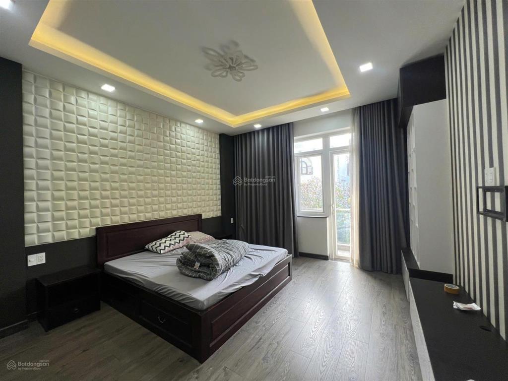 Cho thuê biệt thự full nội thất cao cấp mặt tiền đường số lâm văn bền, phường tân quy, quận 7