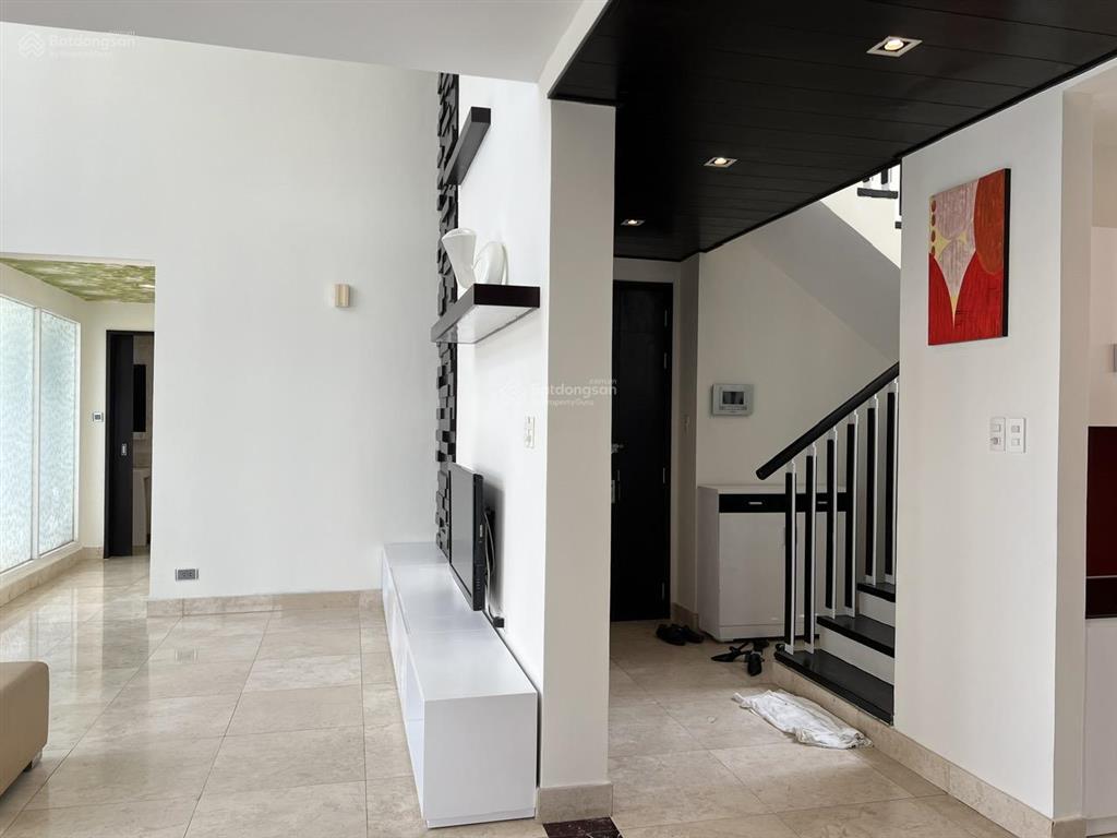 Cho thuê penthouse chung cư phú mỹ vạn phát hưng đường hoàng quốc việt quận 7