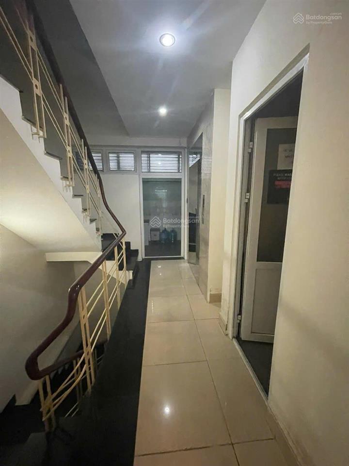 Cho thuê nhà 5 lầu có thang máy mặt tiền đường hoàng trọng mậu (d1) kdc him lam quận 7