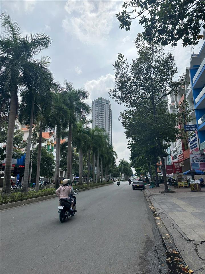 Cho thuê mặt bằng tầng trệt mặt tiền nguyễn thị thập kdc him lam, phường tân hưng, quận 7