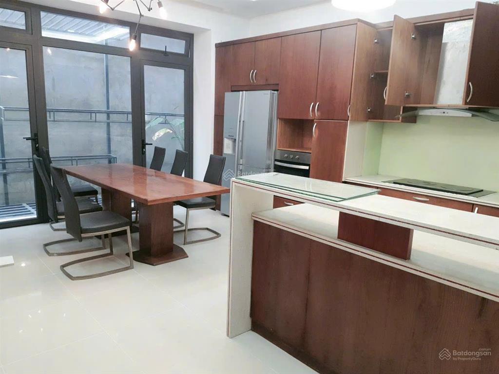 Cho thuê nhà hầm 3 lầu nội thất cơ bản kdc him lam p. tân hưng quận 7