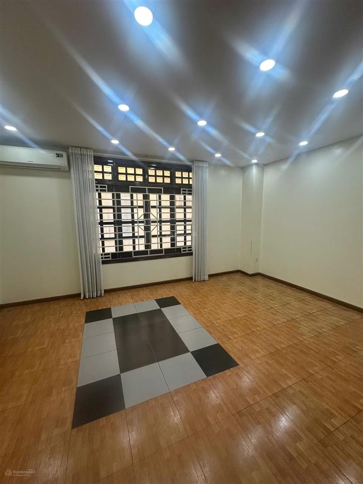 Cho thuê lầu 1 đường 65 kdc tân quy đông p. tân phong làm văn phòng