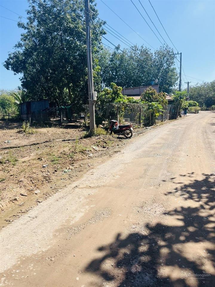 Chỉ 199 triệu sở hữu lô đất view hồ cực đẹp tại thành phố hồ chí minh