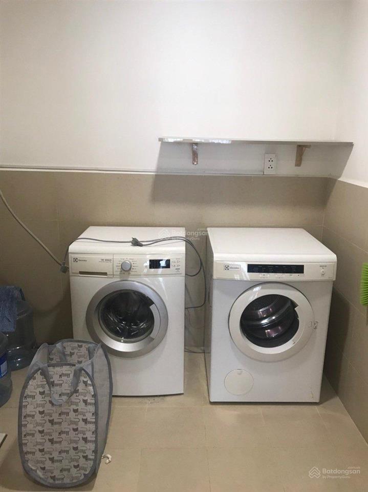 Bán nhanh thảo điền pearl 2pn, thiết kế rất mới, 2 ban công thoáng mát, gọi ngay duy võ 0904 875 ***