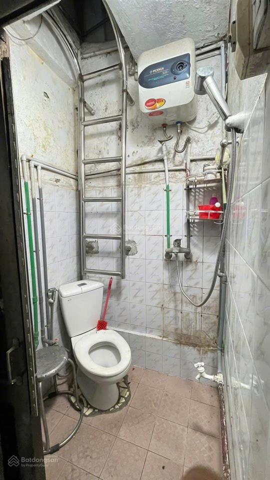 Chính chủ bán nhà riêng 20m2, 3 tầng tại kim mã, ba đình, ngõ nông, lô góc, giá đầu tư 3,2 tỷ