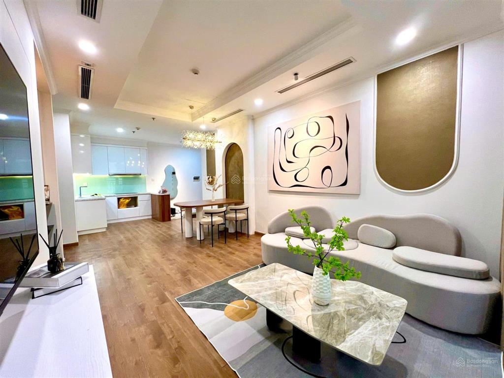Cần bán nhanh căn hộ 2pn chung cư tân hoàng minh  hoàng cầu tầng cao view đẹp,