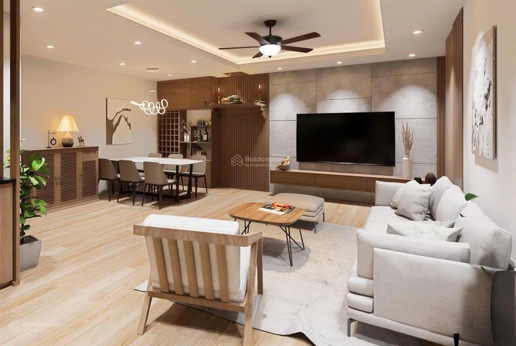 Cần bán gấp căn hộ 1 pn chung cư vinhomes nguyễn chí thanh, view hồ siêu đẹp