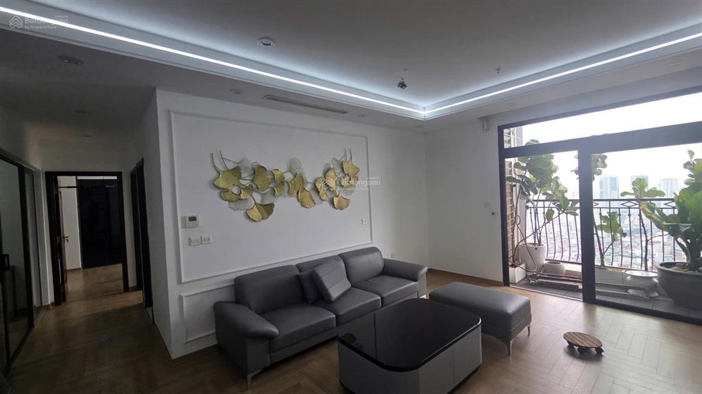 Nhỉnh 10 tỷ có ngay căn hộ 3pn full nội thất tại chung cư royal city. chưa có căn nào rẻ hơn