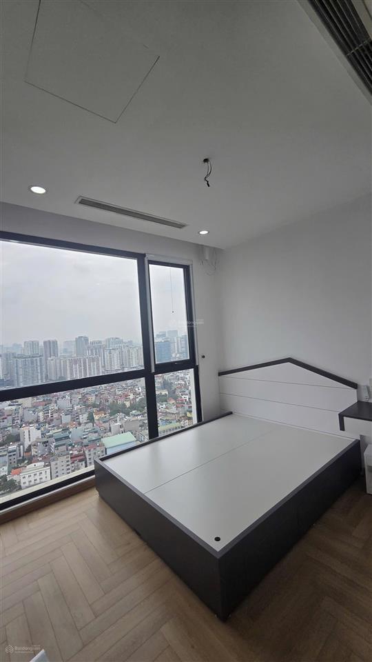 Nhỉnh 10 tỷ có ngay căn hộ 3pn full nội thất tại chung cư royal city. chưa có căn nào rẻ hơn
